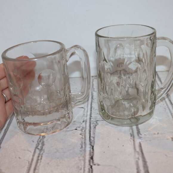 🍺 Vintage Glass Beer Mugs · Set of 2 · 4.5" & 5" Tall - Picture 2 of 5